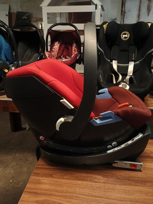 Cybex Aton 0-13 кг + ISOFIX база Aton Base 2-Fix