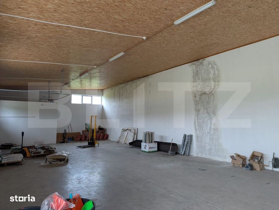 Spatiu comercial cu teren generos de 2.500 mp, la intrarea in Dragomir