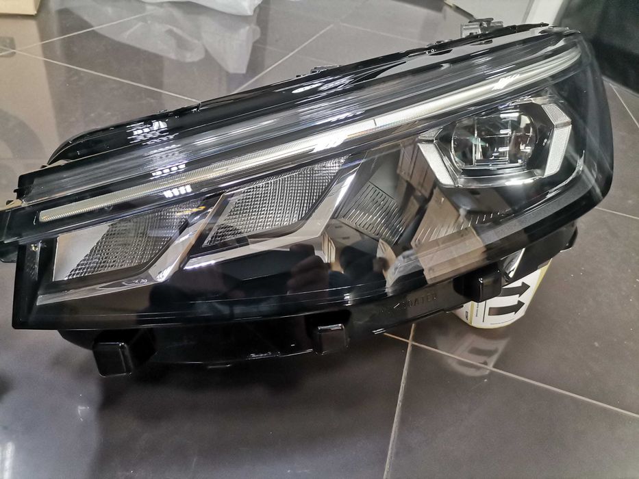 Нови Фарове Full Led VW Passat B9 3J1 Пасат Б9 3J1941005 / 3J1941006