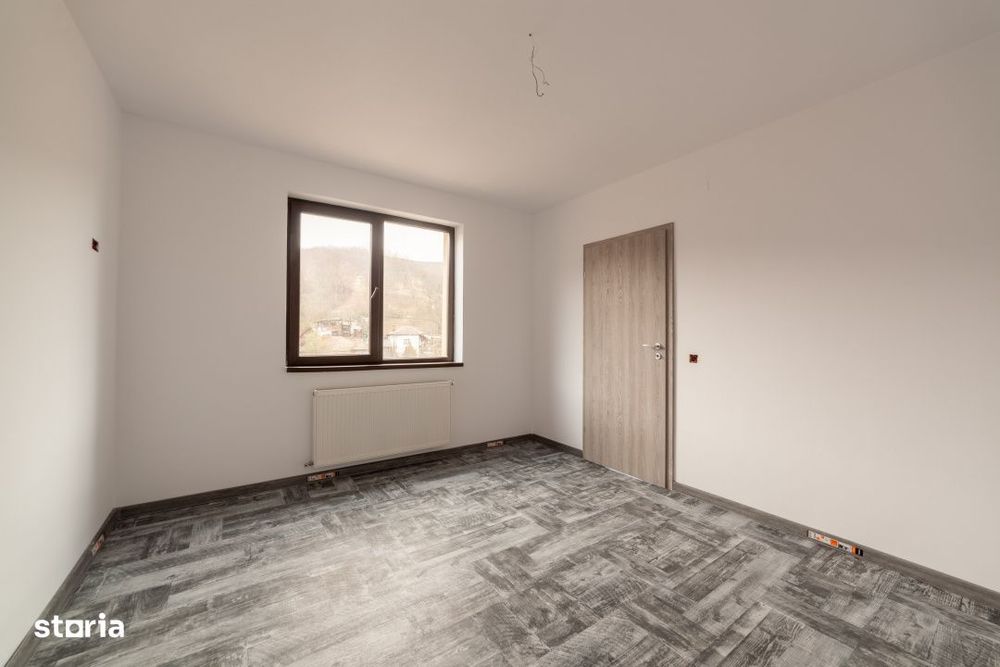 Casa spatioasa P+1+M – Izvorani, Ștefanesti | Ideala pentru 2 famil