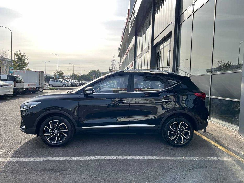 MG ZS -  Tracker va Sonet kushandasi