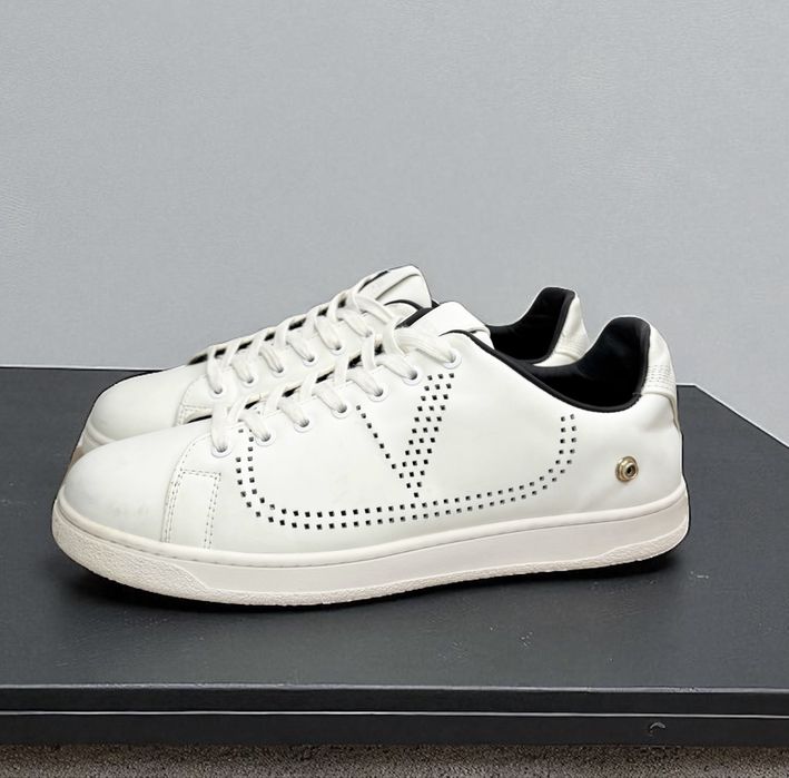 Valentino Garavani Sneakers (43) Маратонки