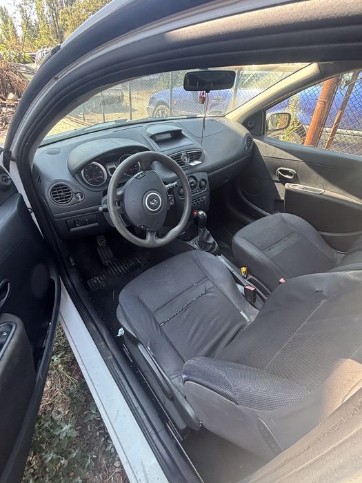Renault Clio 1.5 dci на части