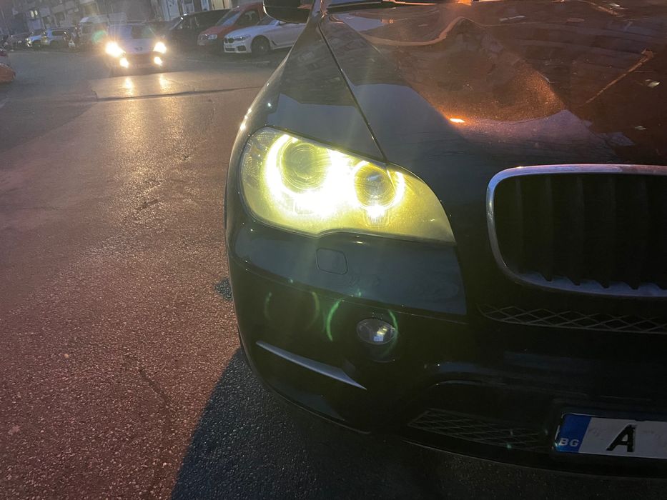 BMW X5 E70 десен фар