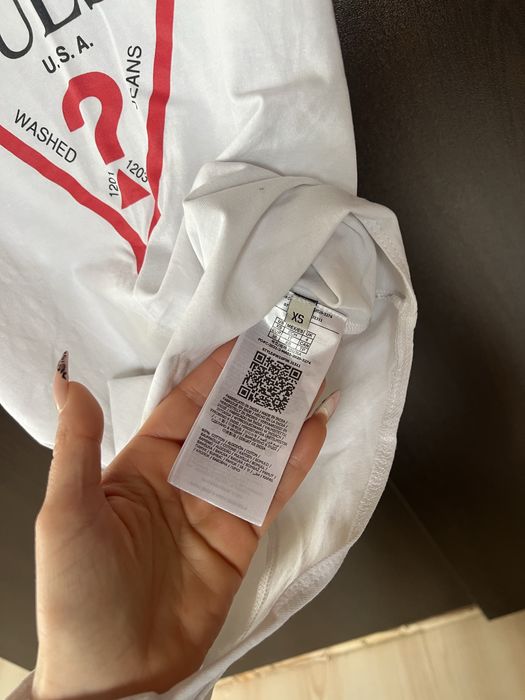 Бяло Боди “ Guess”