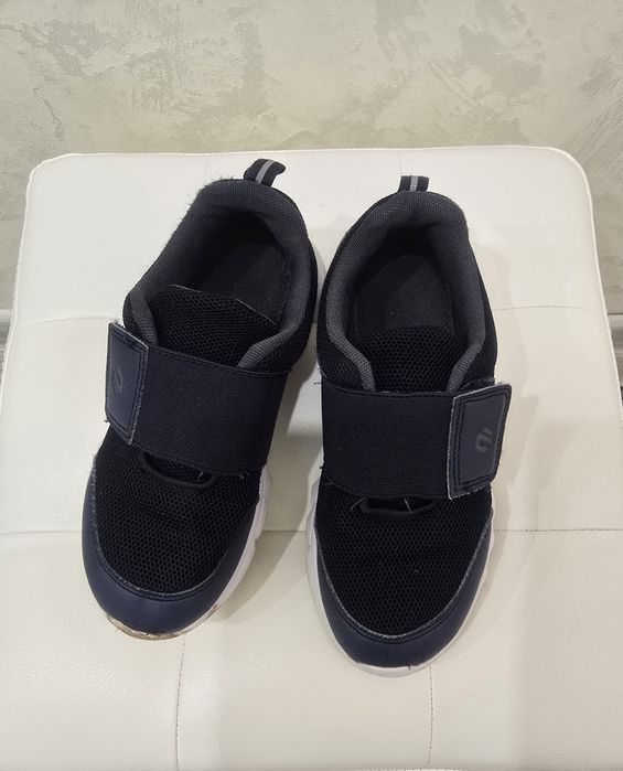 Кроссовки 32р и сандали 30р