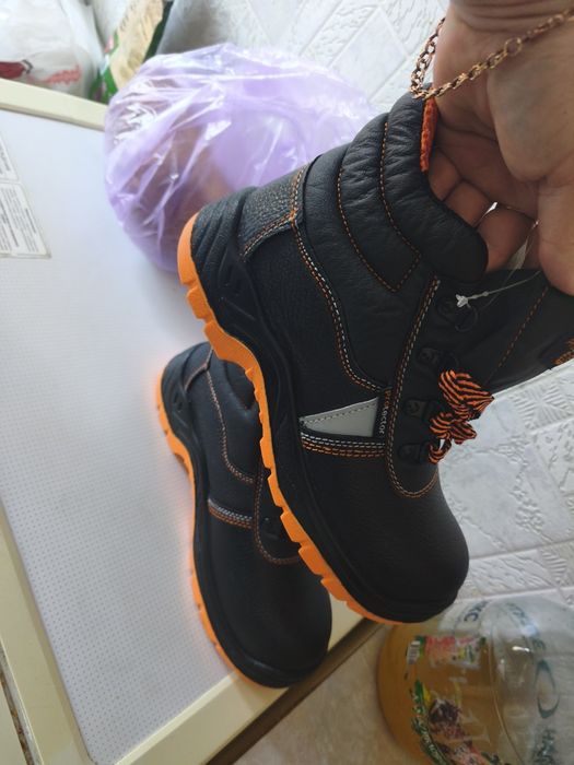 Рабочие ботинки 39 размер