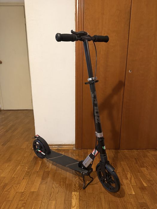 Самокат Roces 200