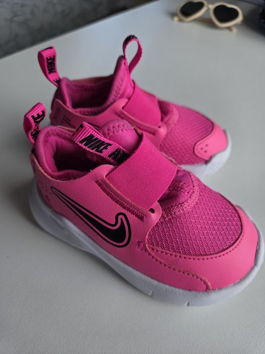Маратонки Nike 22 номер