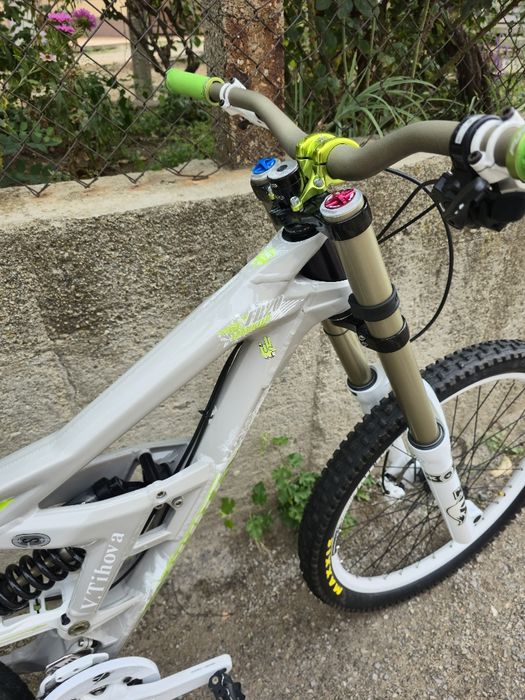 Като нов Scott Gambler DH 26цола, Fox 40 Двукоронна с Документи