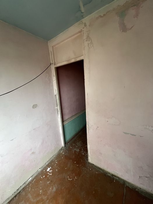 Срочно продается кв дешево Микрорайон