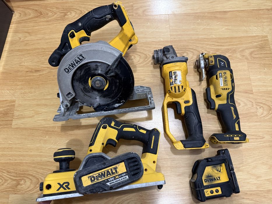Dewalt 18v Бодита