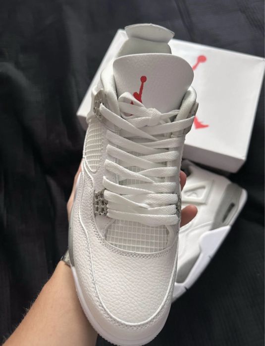 Jordan 4 Retro White Oreo