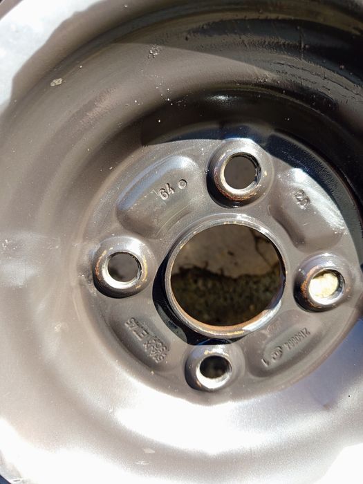 Джанти от Тойота Ярис 2012