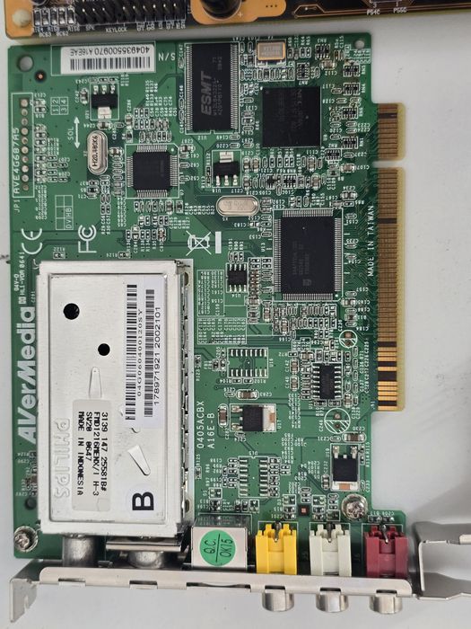 Kitt AMD K6-2 450 si 500 Mhz Tv tuner sunet