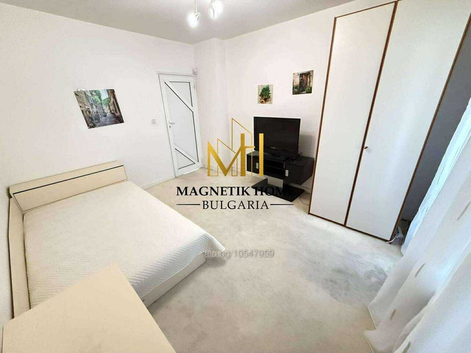 Дава се под наем Многостаен апартамент в Бургас, Център - 146 кв.м за 765 € - Снимка #4