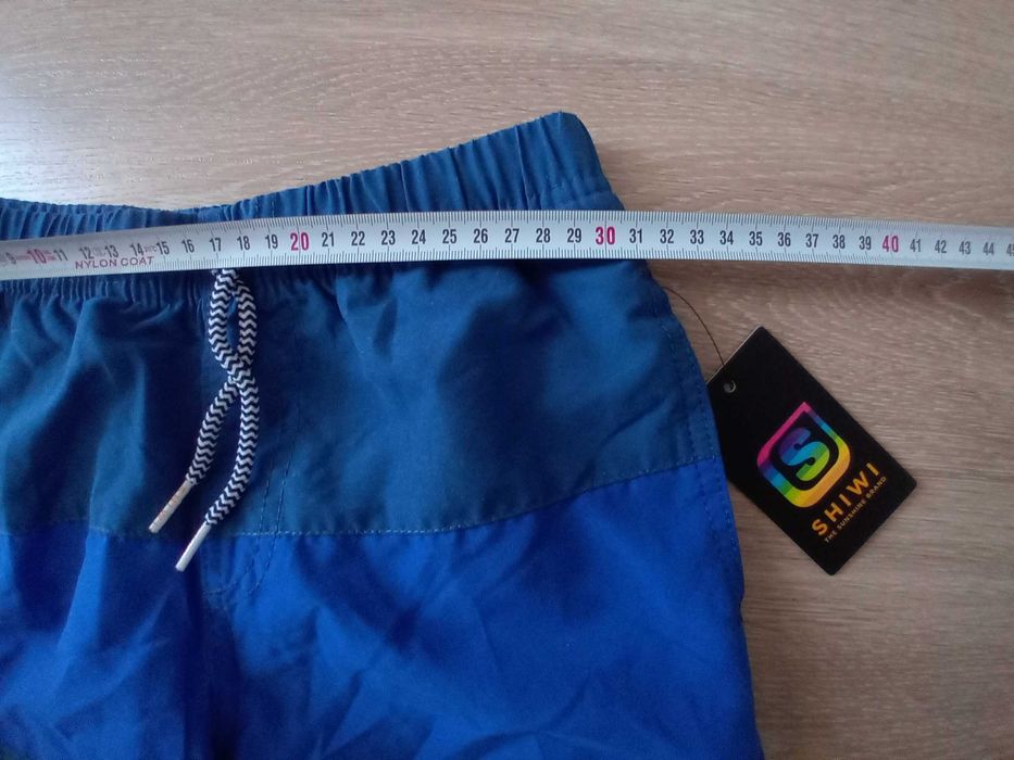 Molo/Shiwi 134-140см шорти