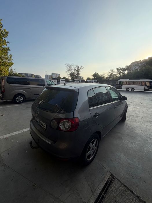 Golf 5 Plus 1.4 benzina 2005