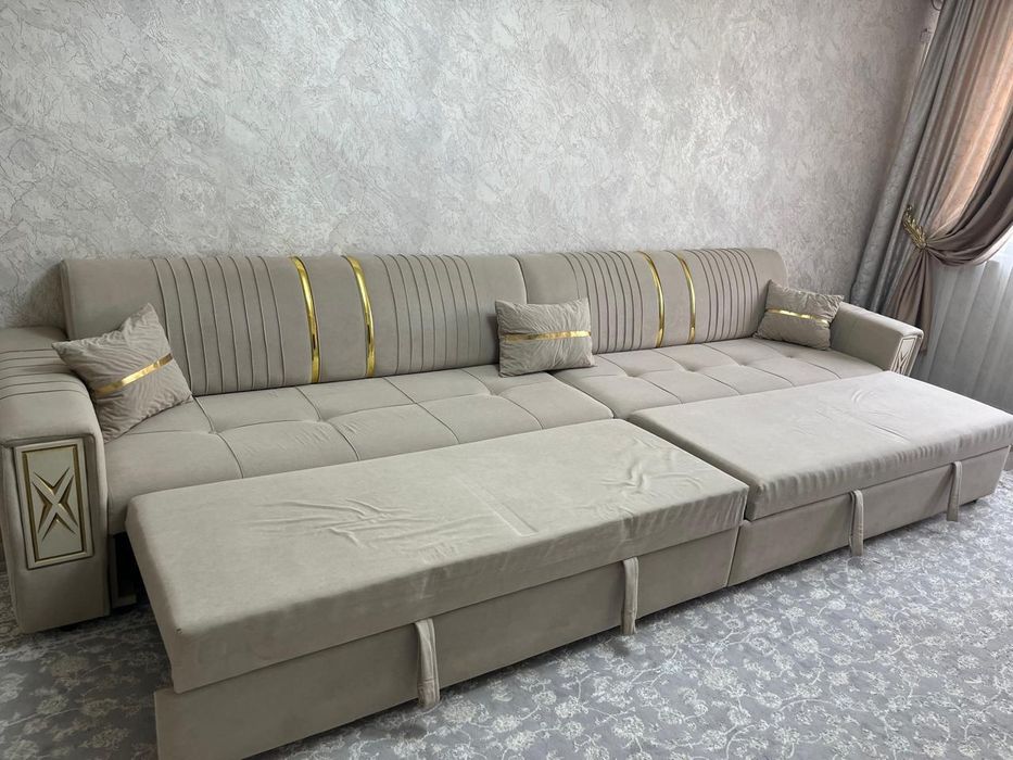 Продаётся диван.