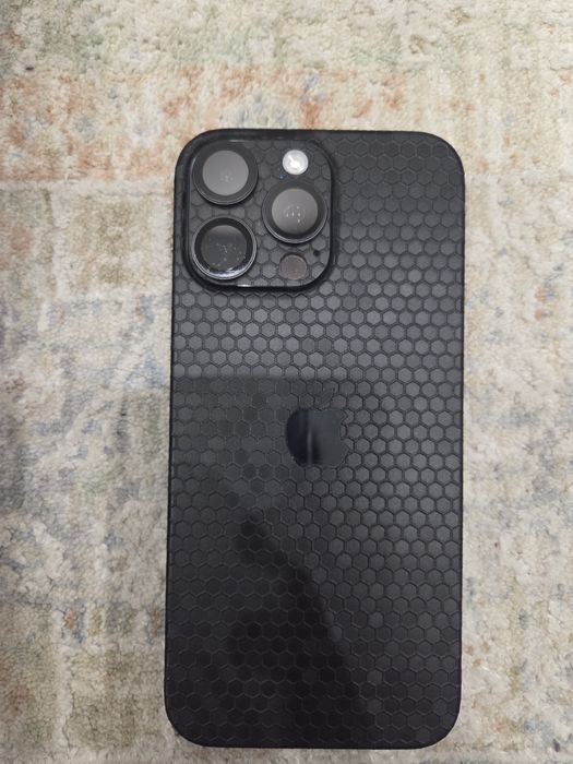 Продам IPhone 16 pro max