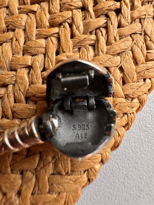 Продам браслет Пандора