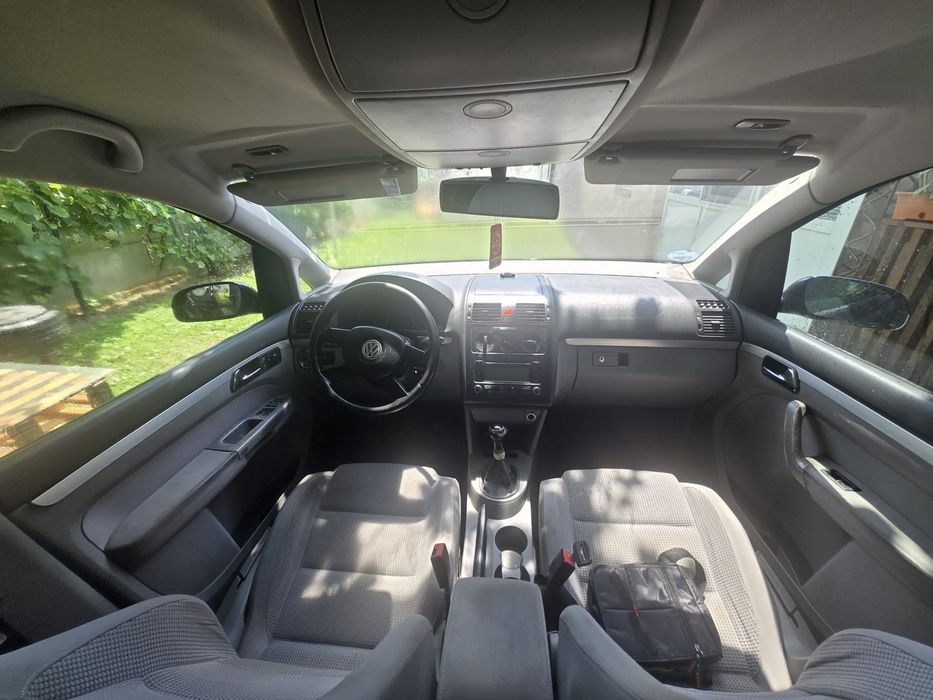 Volkswagen Touran 1.9 TDI (2005)