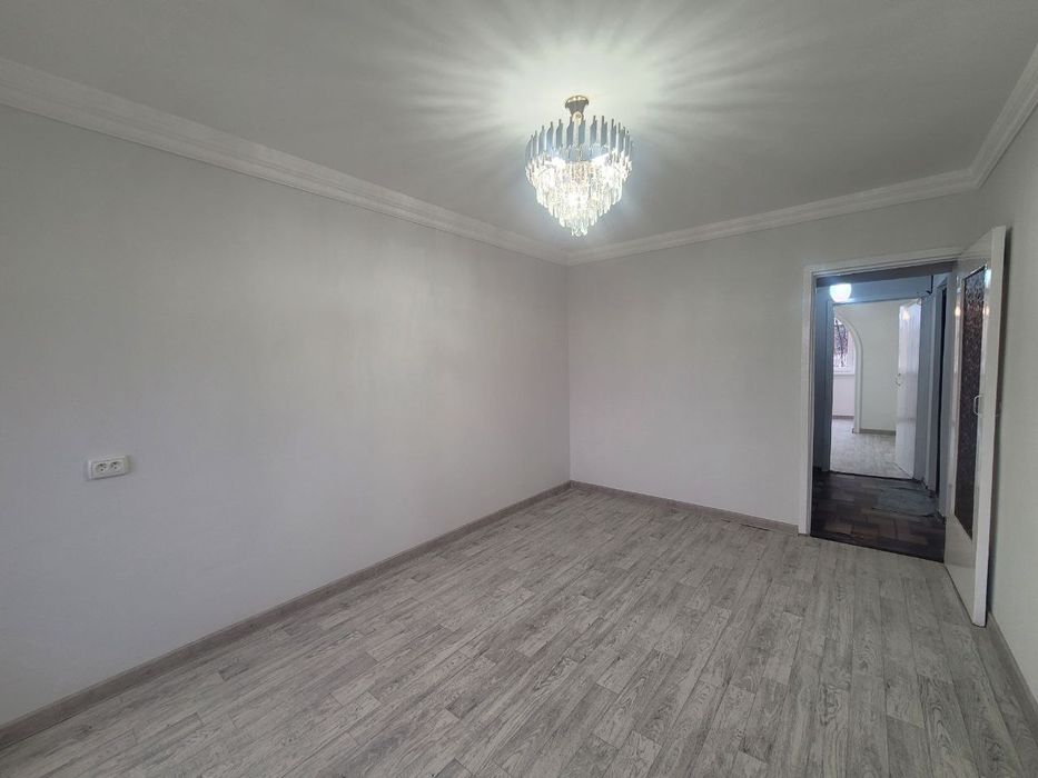 Продам квартиру  Фрунзе