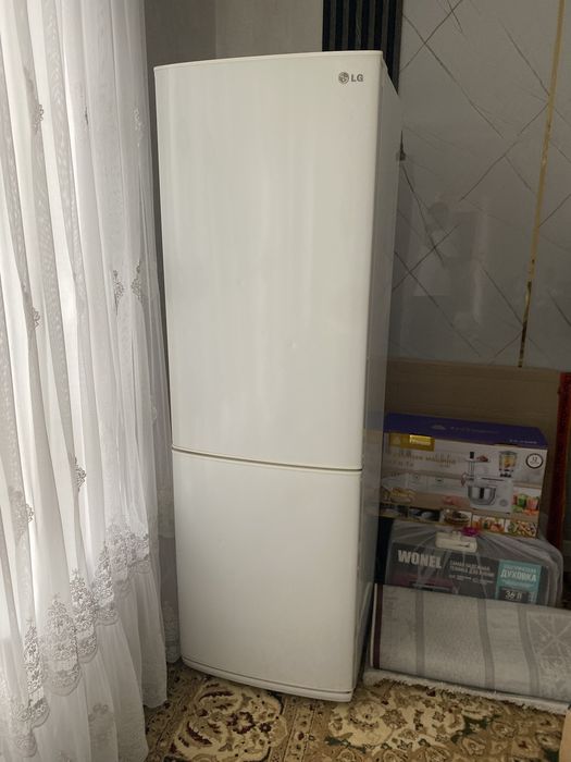 холодильник LG 77