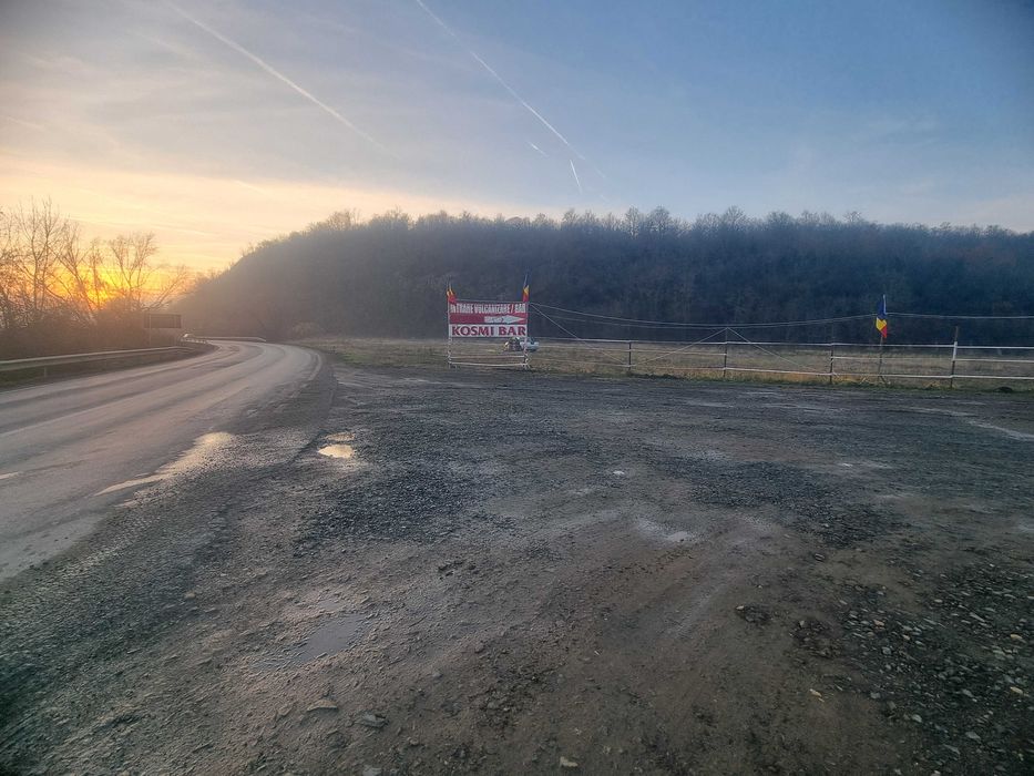 Teren intravilan cu constructii DN7 12732 mp