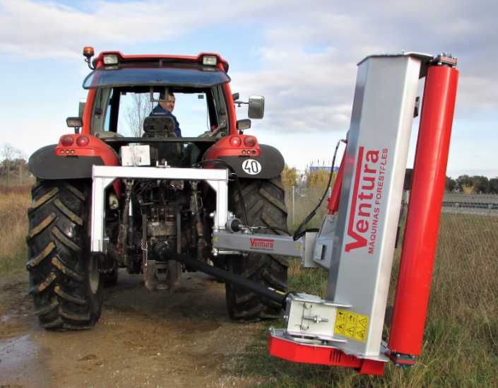 Mulcer resturi vegetatie lateral PROFESIONAL 55-150 cp