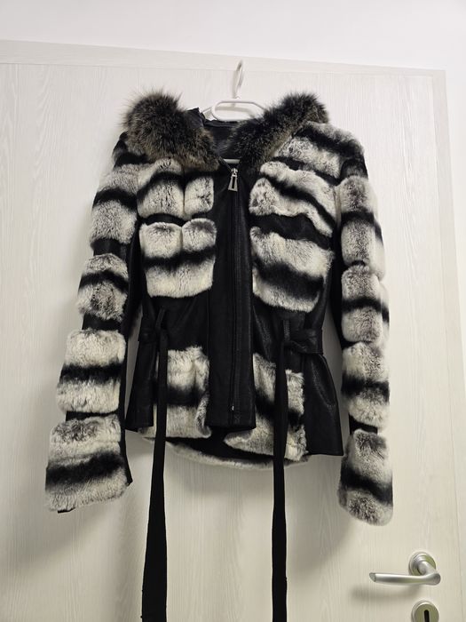 Vand haina de blană noua fara eticheta Roma Leather Collection.