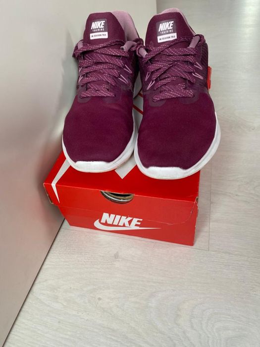 Adidași fete Nike ORIGINALI