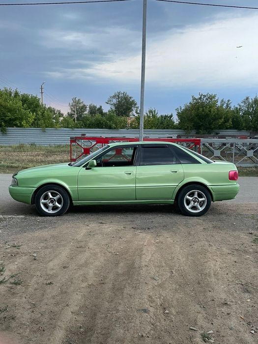 Продается Ауди 80
