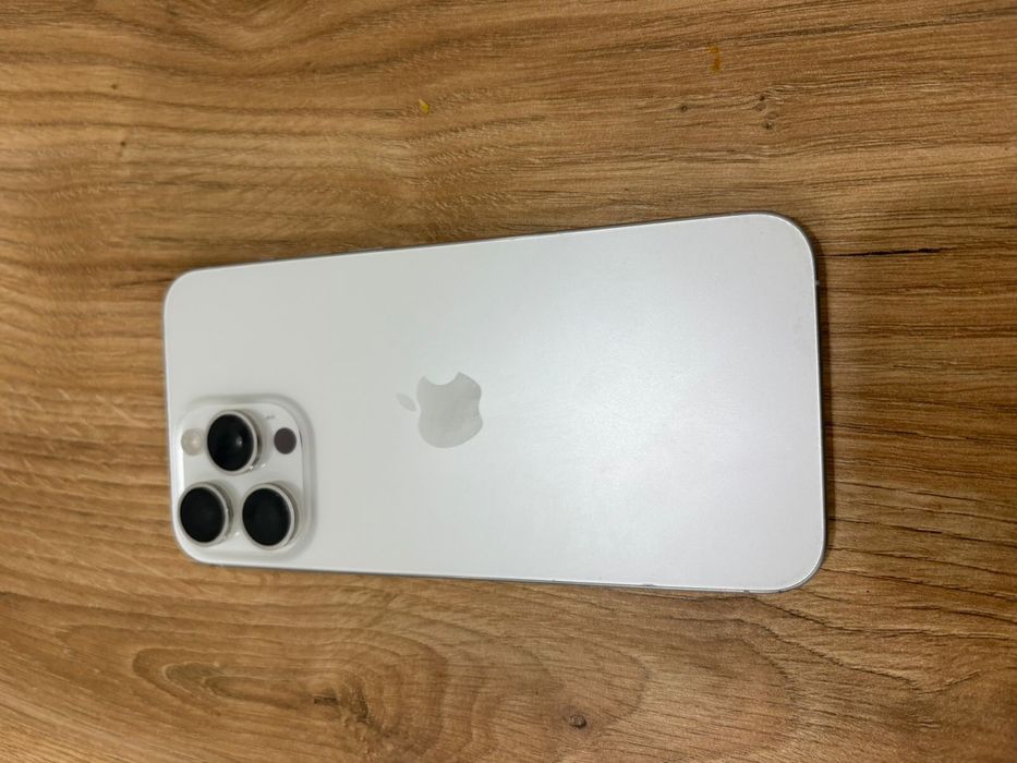 15 pro max продам или меняю