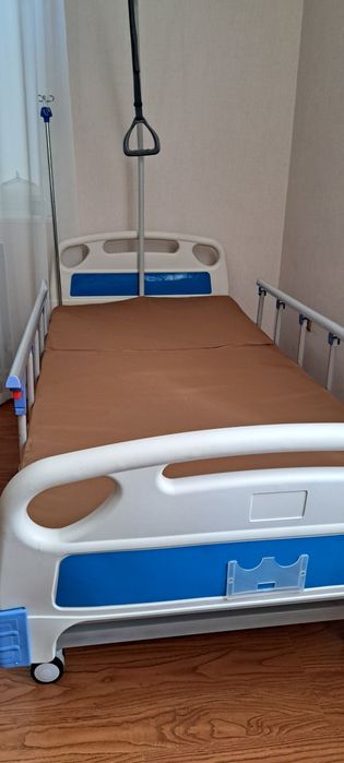 Продам медицинскую кровать