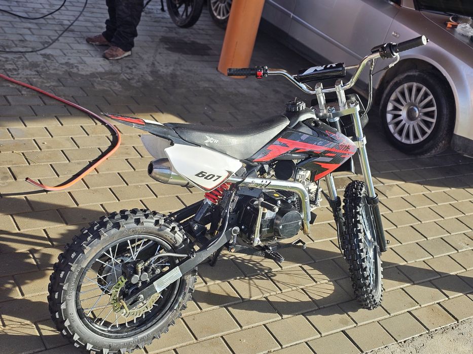 Vând/Schimb motocicletă Cross/Enduro pentru copii/adolescenţi XTR 607