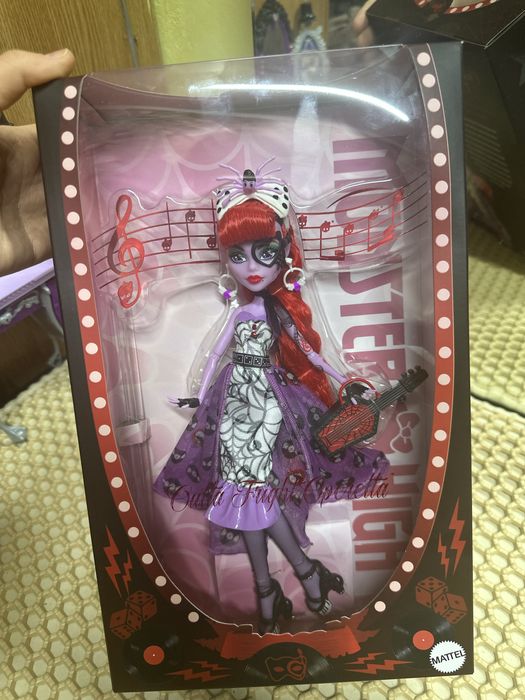 Продам  куклу монстр хай!