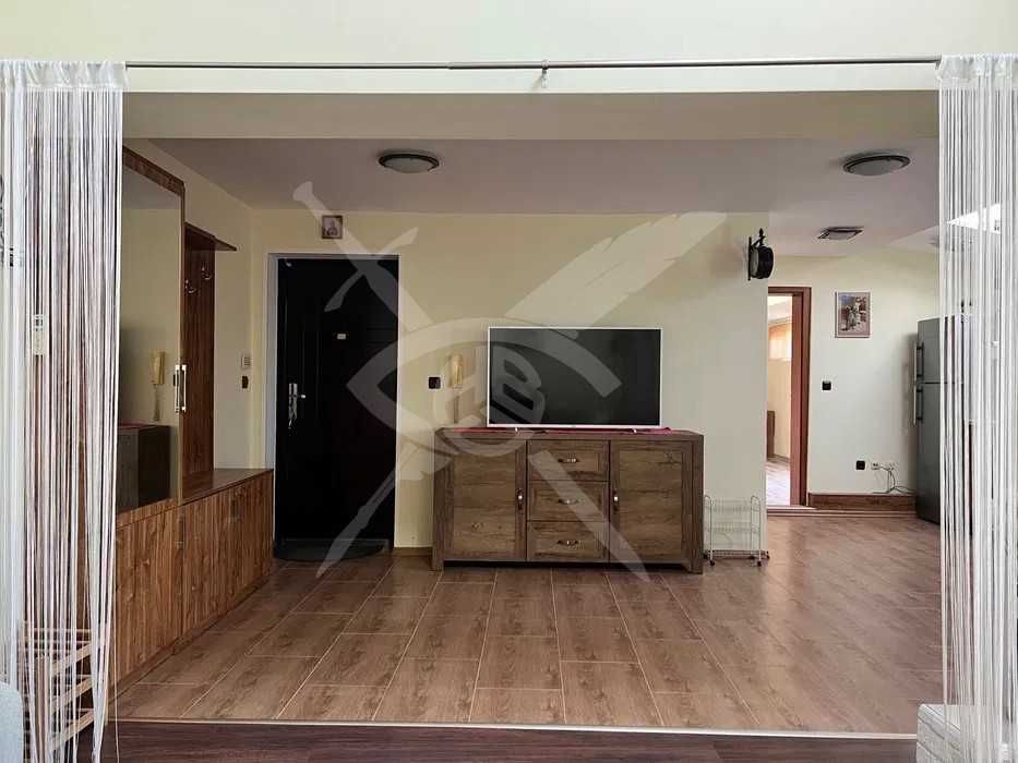 Дава се под наем Тристаен апартамент в Варна, Виница - 119 кв.м за 750 € - Снимка #3