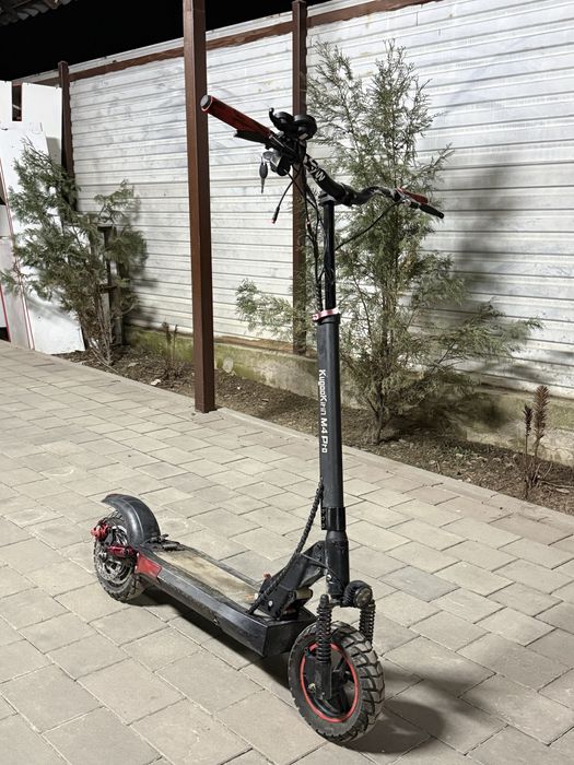 Кугго м 4 про элетросамакат