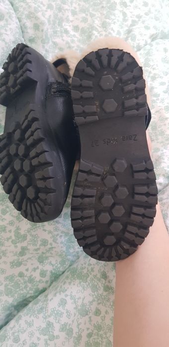 Продам ботинки zara