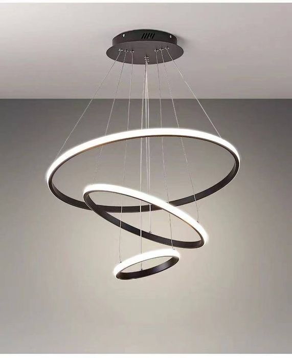 Люстры hi tech Lyustra