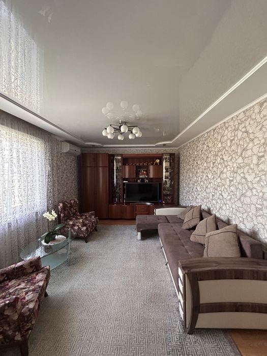 Продам два дома