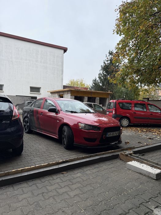 Mitsubishi Lancer 3800€