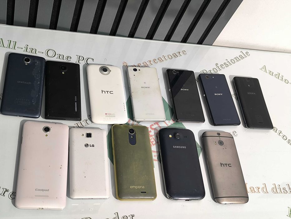 Lot Telefoane Smartphone Diverse - 12 Bucăți, Samsung, Sony, LG, HTC