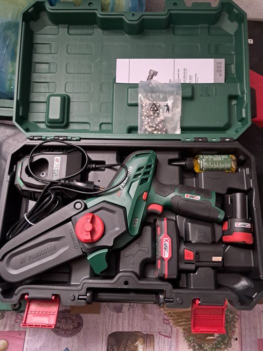 Mini drujba pe acumulator