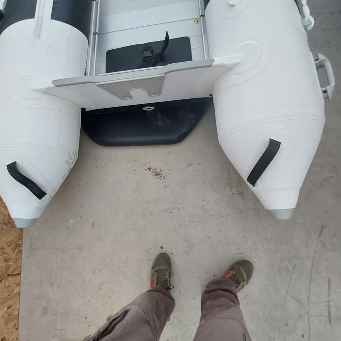 Нови надуваеми лодки с алуминиево дъно - Zander BD330P