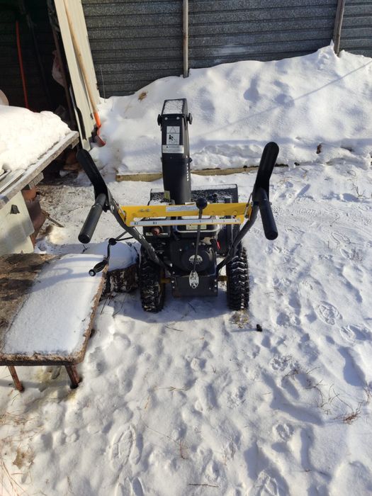Машина для уборки снега