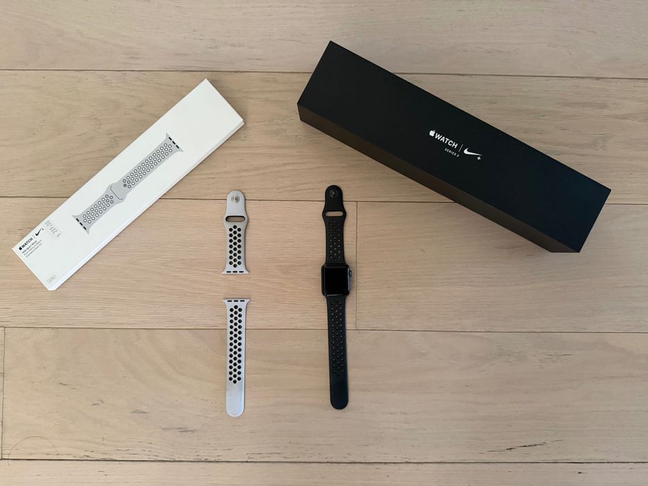 Apple Watch Series 3 Nike+ 38mm Space Gray – 2 curele originale