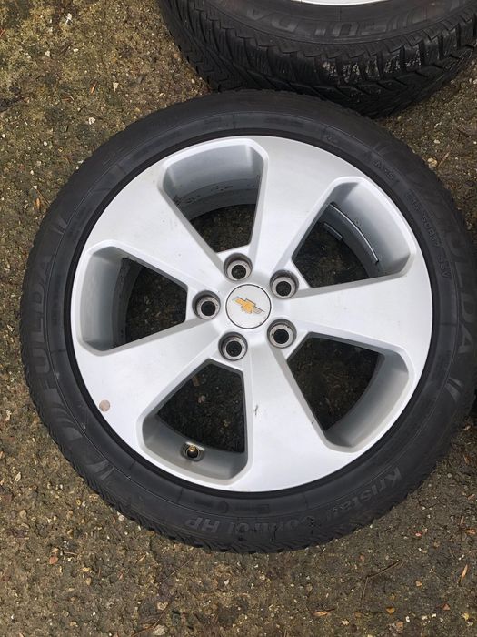 4бр. Алуминиеви джанти с гуми от CHEVROLET CRUZE 17 цола.