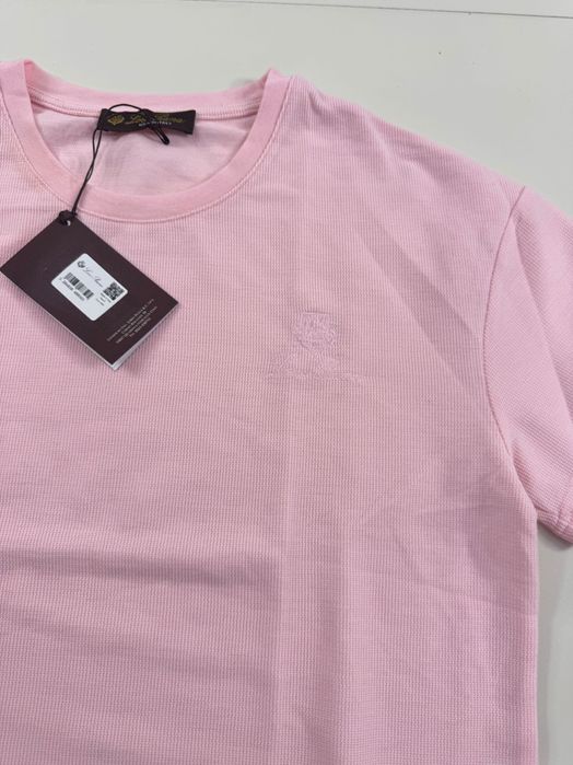 Loro Piana-Автентична чисто нова дамска тениска S-М размер